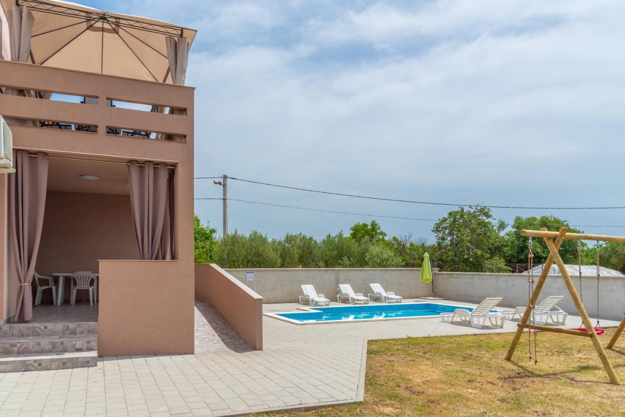 Apartmani Krzak Nin Luaran gambar