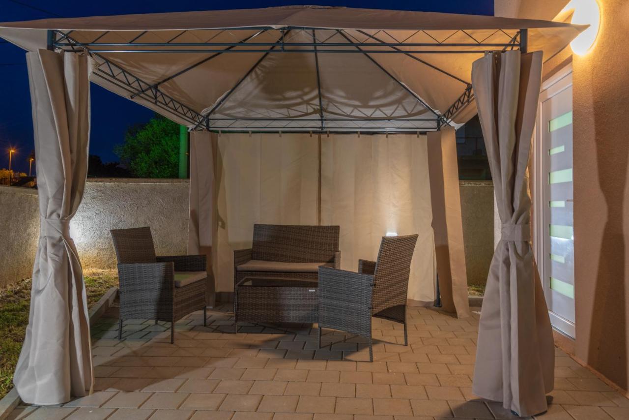 Apartmani Krzak Nin Luaran gambar