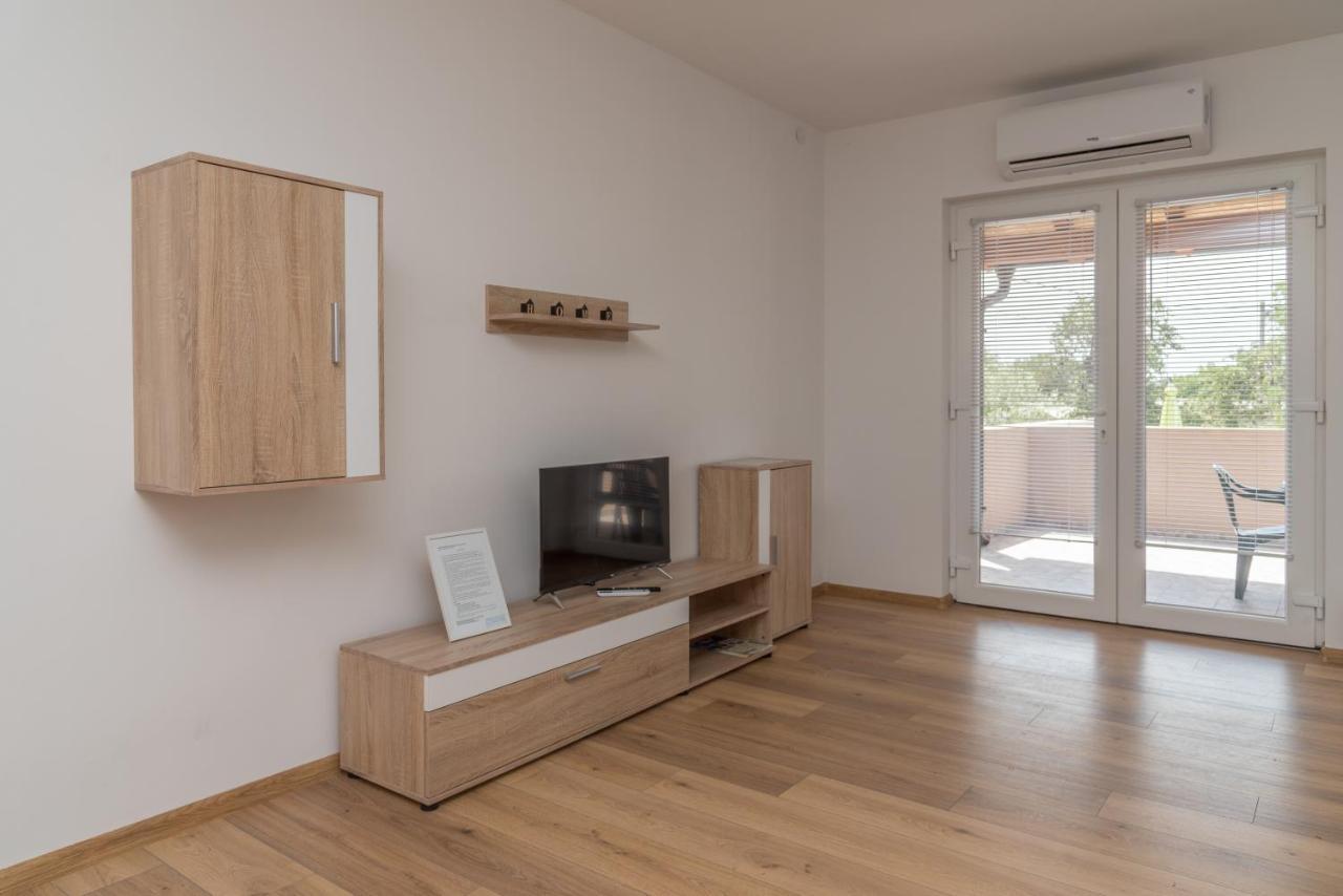 Apartmani Krzak Nin Luaran gambar