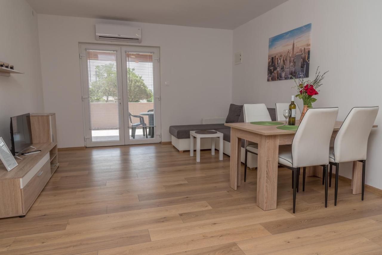 Apartmani Krzak Nin Luaran gambar