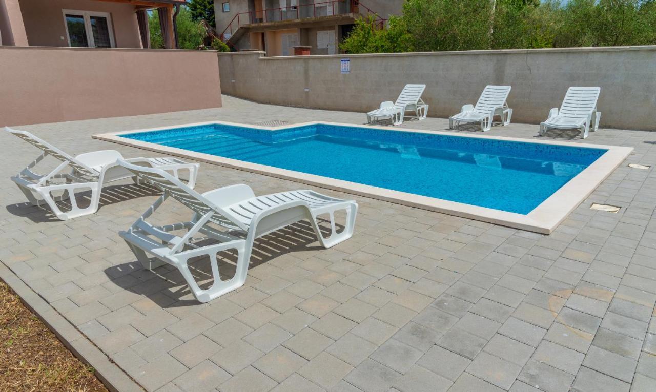 Apartmani Krzak Nin Luaran gambar