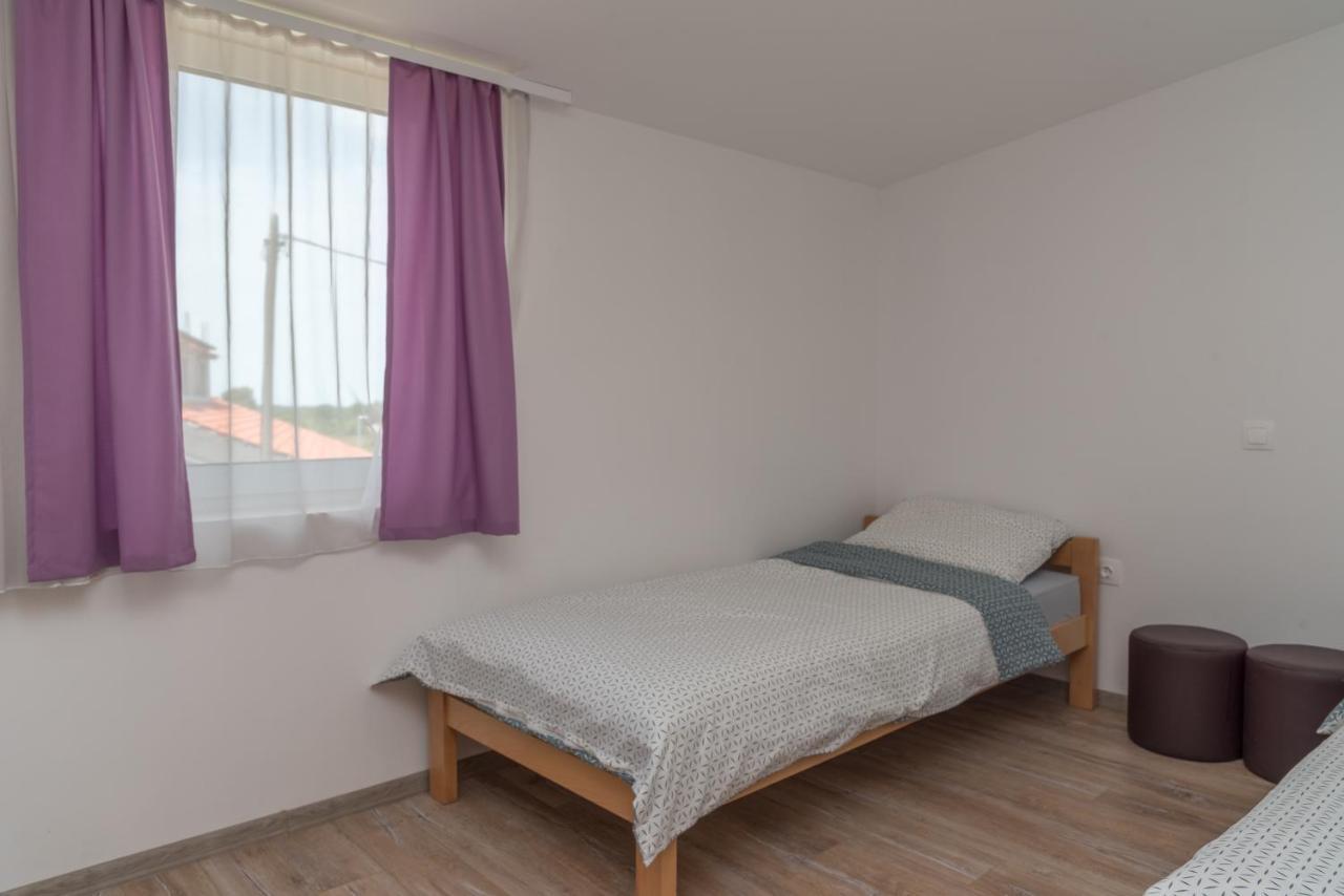 Apartmani Krzak Nin Luaran gambar