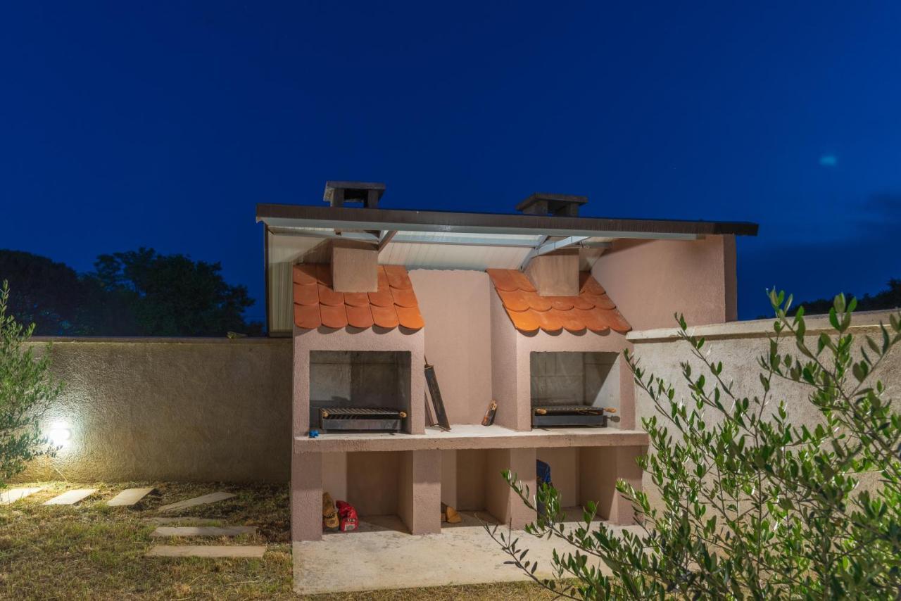 Apartmani Krzak Nin Luaran gambar